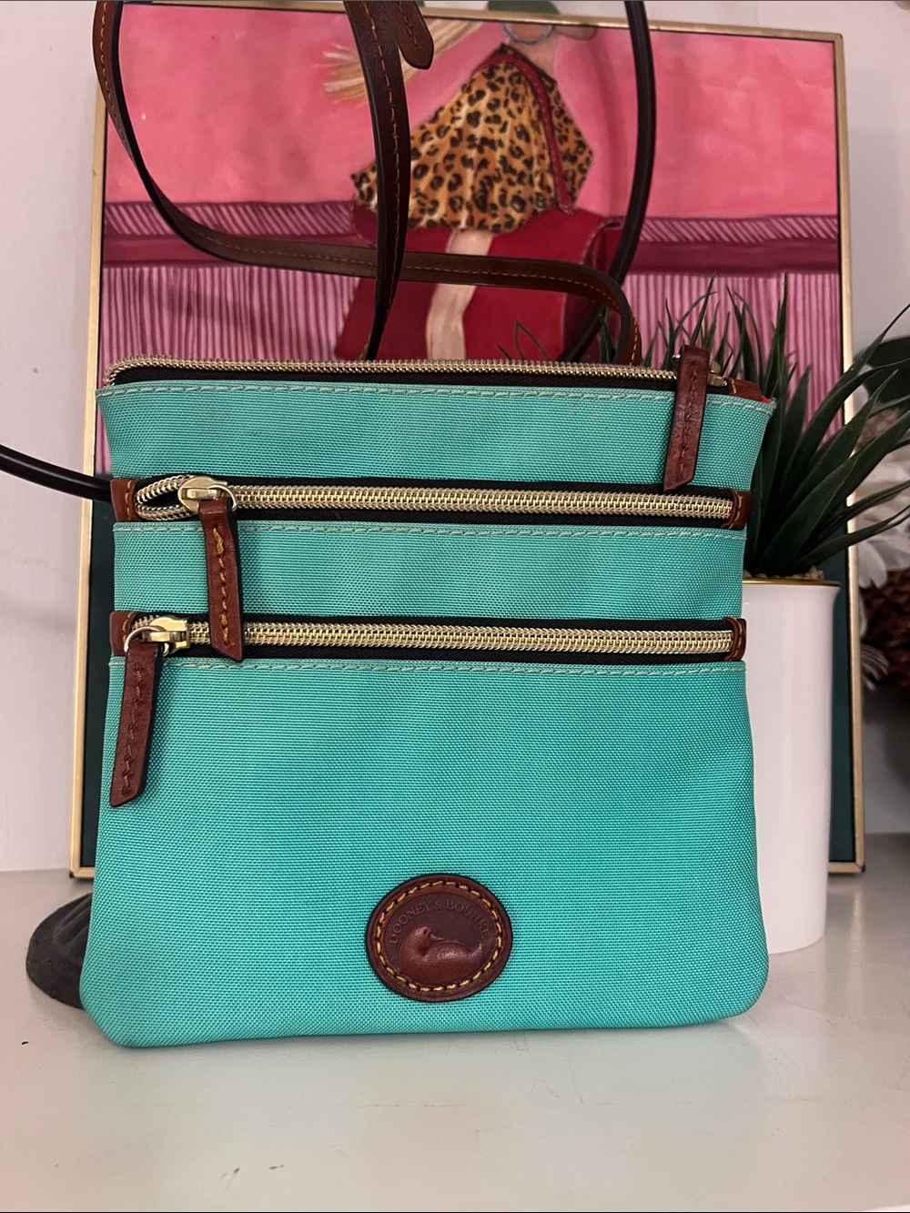 Dooney & Bourke North South triple zip crossbody - turquoise